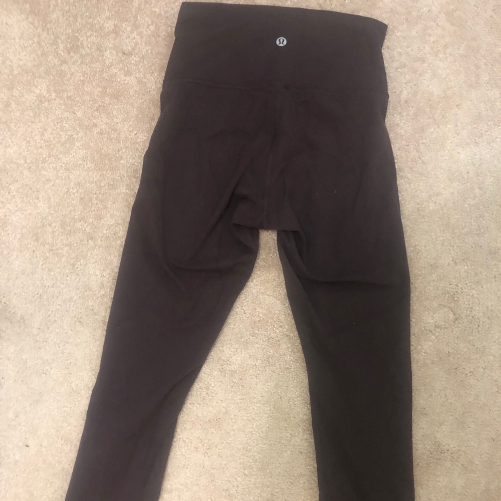 Lululemon crop wunder unders